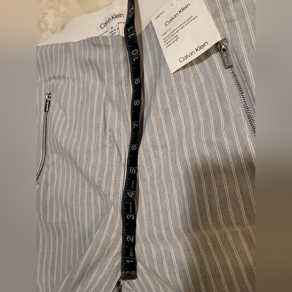 Calvin Klein Cropped Straight Leg Stretchy Pants Sz 10 - Picture 12 of 12